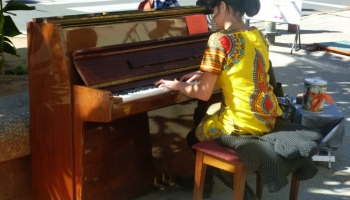 Pianistin in Windhoek